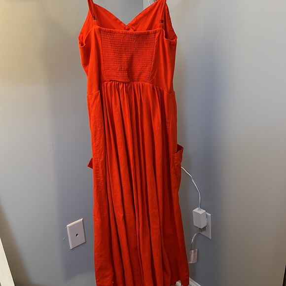 Urban Outfittwrs Orange button midi sun dress - Picture 2 of 5